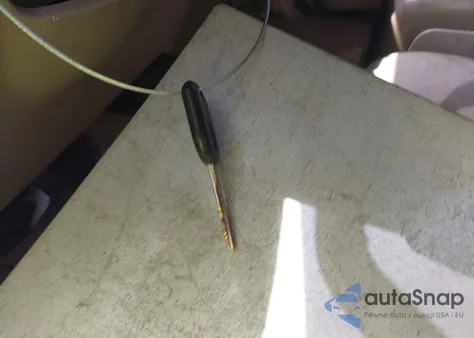 2005 Ford F-150 Lariat/Xlt из США, поврежденный, VIN 1FTPW12535FA37219